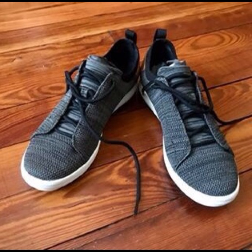 Merrell women’s shoes - Picture 1 of 4